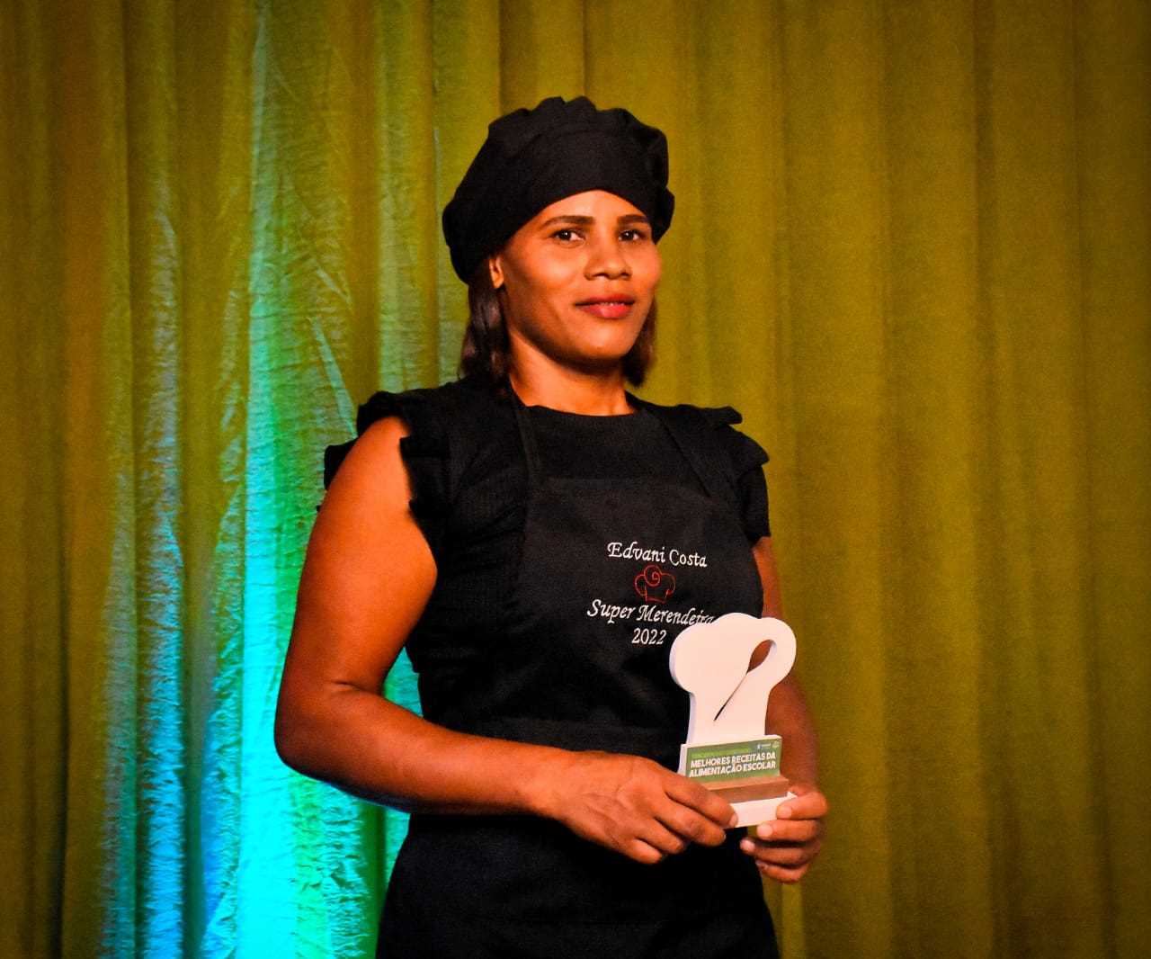 Camacã: Prefeitura premia Merendeiras em 500 reais cada no Concurso Melhores Receitas da Alimentação Escolar